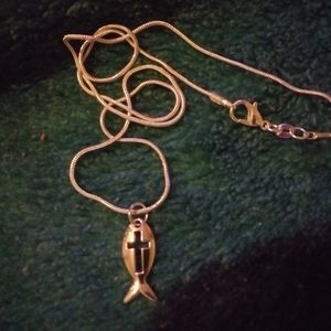 925 stamped cross fish necklace new in pk.